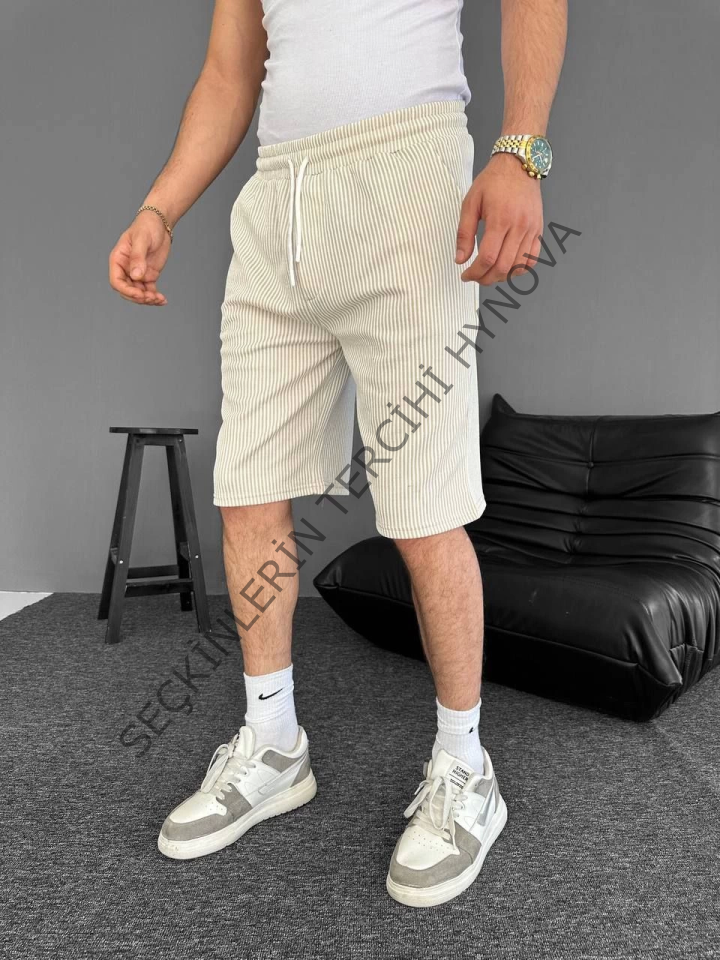 Su Yolu Çizgili Cepli Şort- Bej