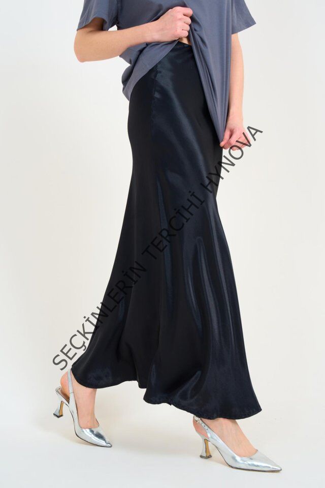 Düz Uzun Saten Etek - Siyah