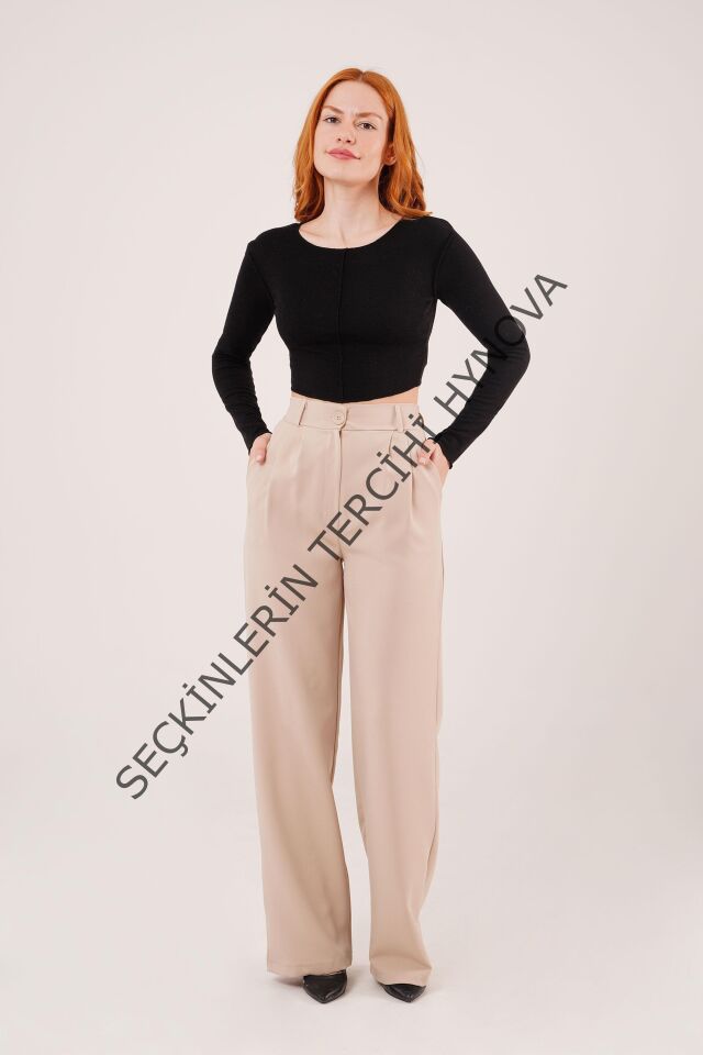 Bol Paça Piliseli Bej Pantolon