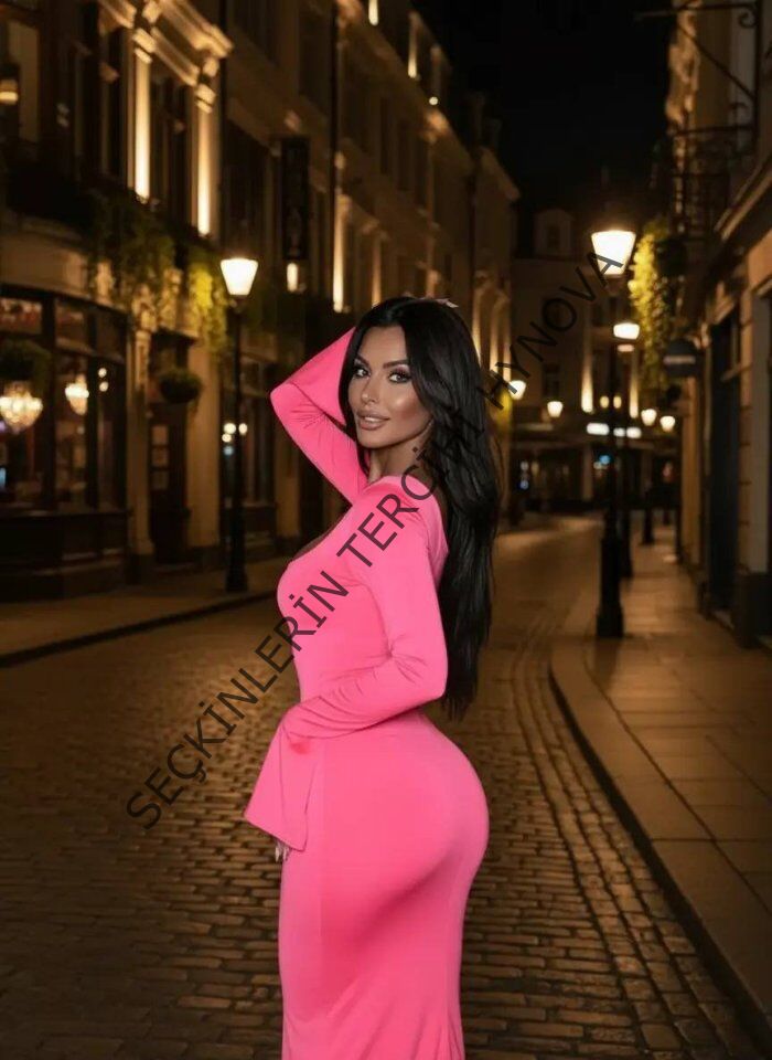 Kadın Uzun Kollu Kare Yaka Volanlı Manşet Detay Maxi Boy Elbise