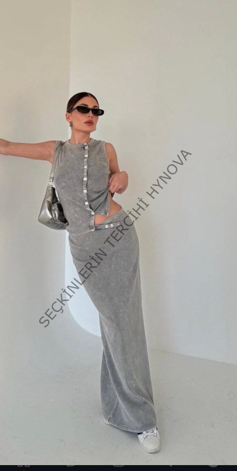 Uzun Etekli Önü Düğmeli Badi İkili Takım- Gri