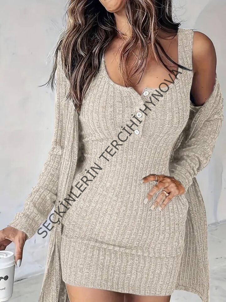 Kadın Askılı Yuvarlak Yakalı önü Düğmeli şardonlu Kaşkorse Mini Elbise Ve Kısa Ceket