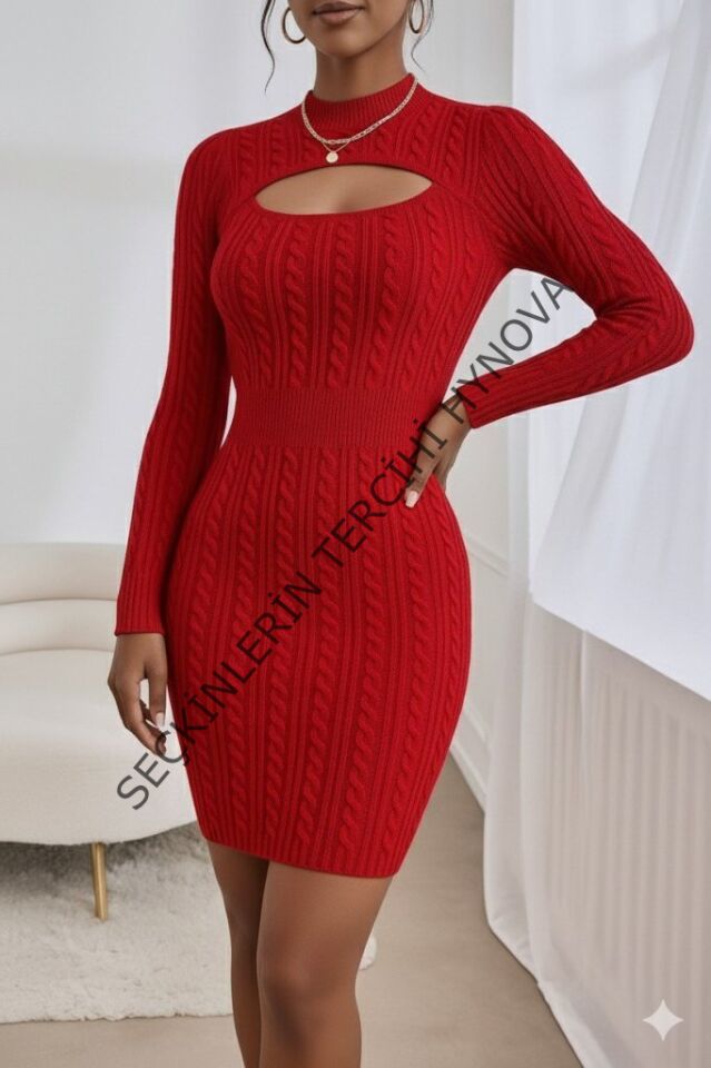 Kadın Uzun Kollu Yarı Balıkçı Yaka Pencere Göğüs Detay Mini Triko Elbise