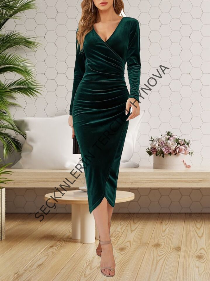 Kadın Uzun Kollu Kruvaze Yaka Belden Büzgü Detay Midi Kadife Elbise