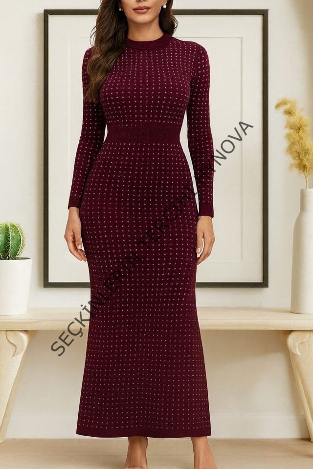 Kadın Uzun Kollu Bisiklet Yaka Taşlı Midi Kadife Elbise