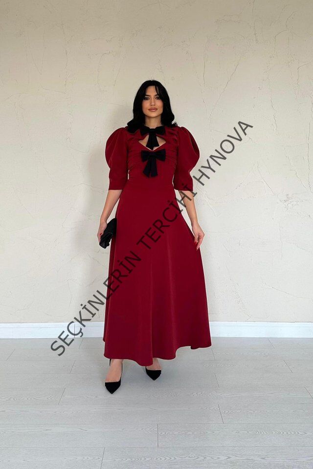 Bordo Ön Dekolteli Fiyonk Garnili Uzun Elbise