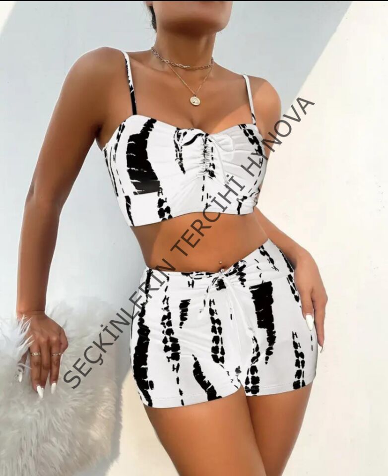 Kadın Büzgü Detay Askılı Crop Mini Tayt Ikili Takım