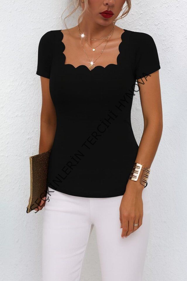 Kadın Kısa Kollu Kare Lazer Yakalı Janjan Krep Bluz