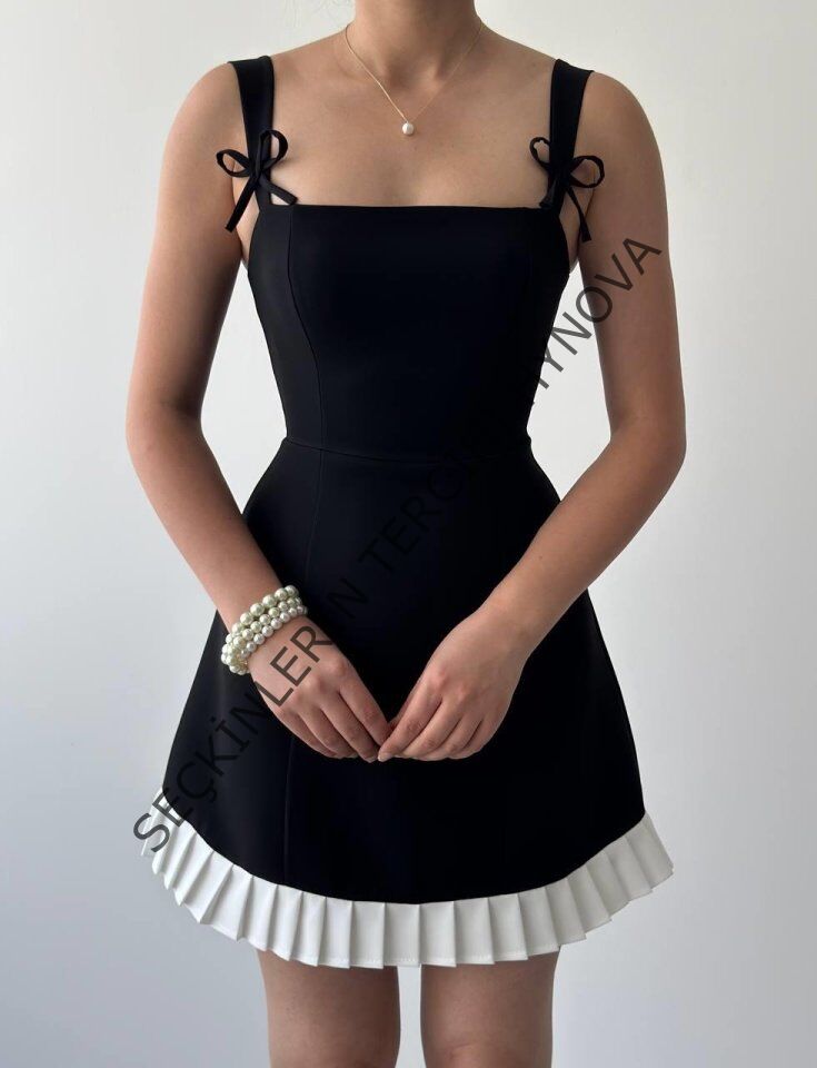 Steel Fiyonk Detay Elbise