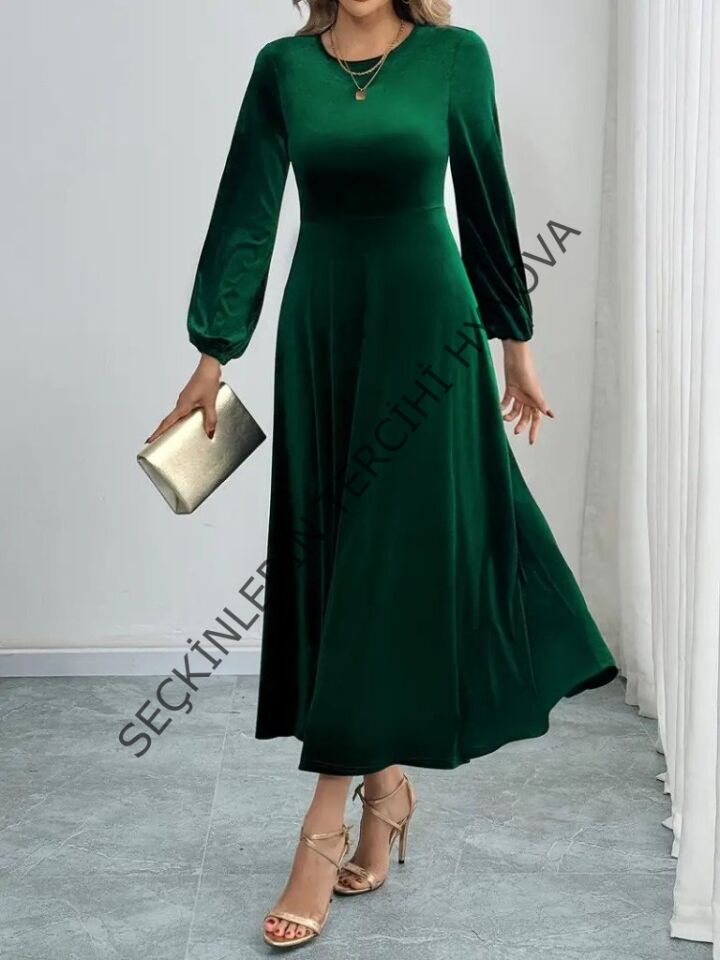 Kadın Uzun Kollu Bisiklet Yaka Midi Kadife Elbise