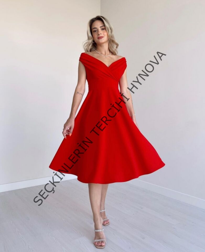 Kadın Kısa Kollu Kruvaze Yaka Eteği Volanlı Krep Elbise