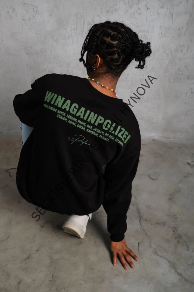 Erkek Oversize Sweatshirt – Siyah Renk  Ön Ve Sırt Baskılı, Üç İplik İçi Pamuklu Kumaş, Rahat Kalıp, Ribanalı Kışlık Sweat  Winagain Polizei Serisi - Siyah