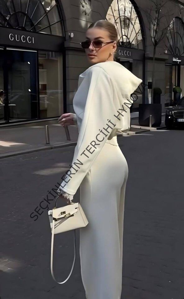 Kadın Dantel Işlemeli Kapüşon Detay Hırka Ve Ispanyol Paça Pantolon Ikili Takım