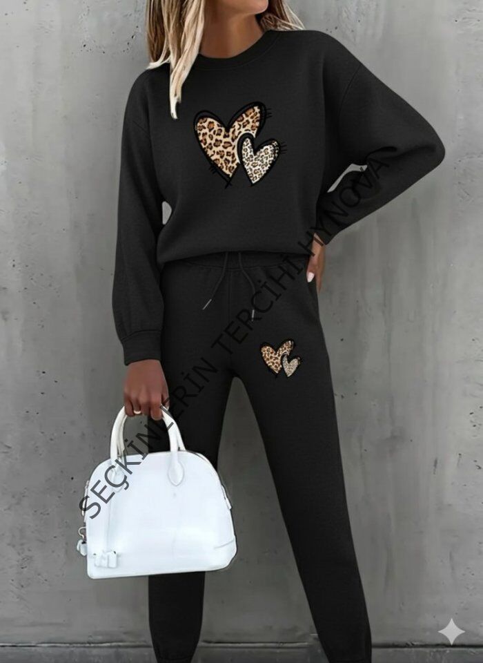 Kadın Uzun Kollu Bisiklet Yaka Kalp Desenli şardonlu üç Iplik Bluz Ve Pantolon Ikili Takım