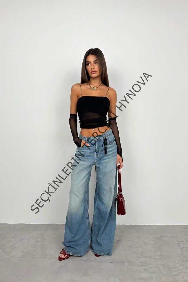 Kolluk Detay Askılı Tül Bluz