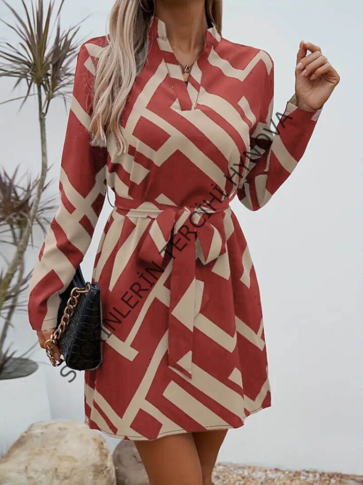 Kadın Uzun Kollu V Yakalı Desenli Belinde Kuşaklı Dalgıç Elbise