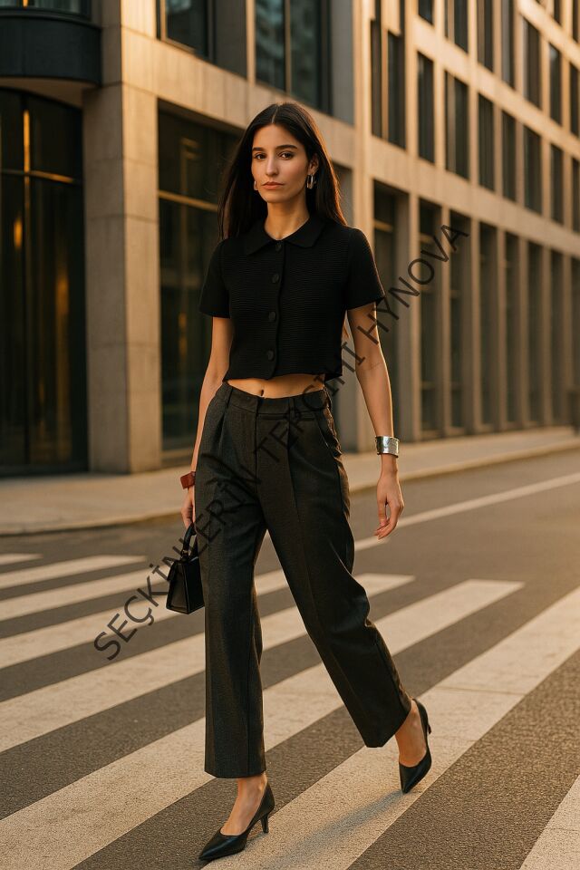 Bebe Yaka Düğmeli Bluz