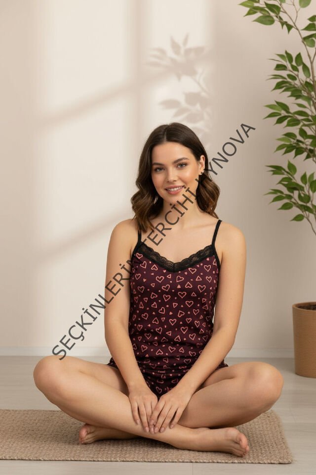 Kadın Mor Kalp Desenli Askılı Şortlu Dantelli Pijama Takımı