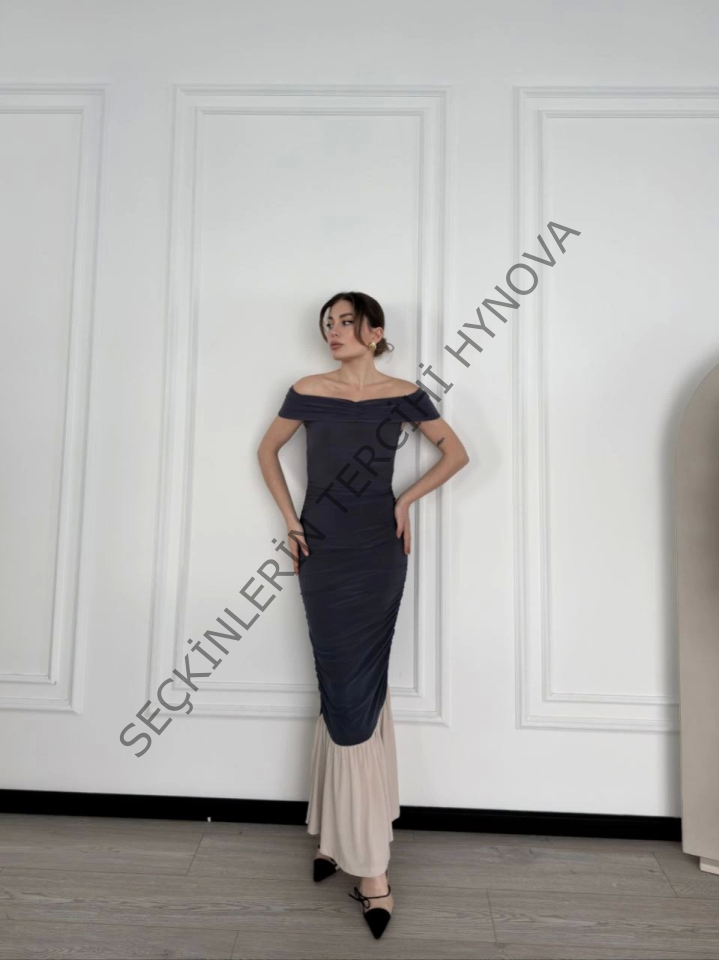 Striptiz Omuzlu Uzun Elbise- Füme