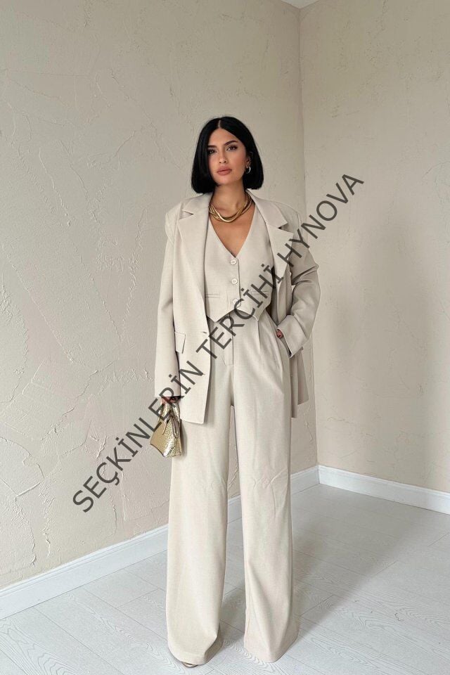 Bej Klas Ceket Ve Yelek Ve Pantolon Takım