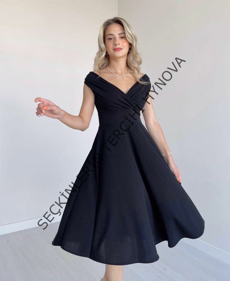 Kadın Kısa Kollu Kruvaze Yaka Eteği Volanlı Krep Elbise