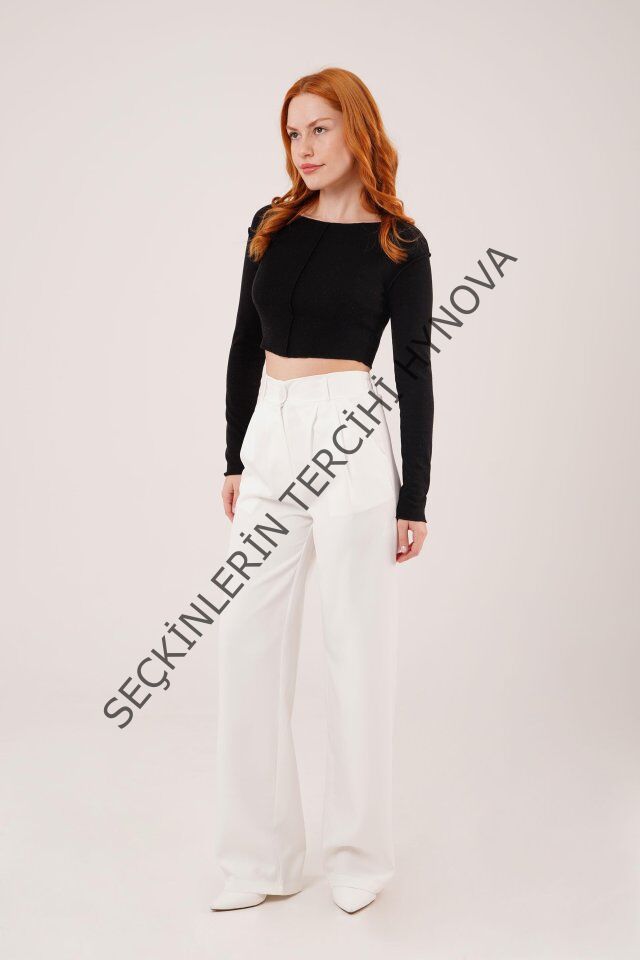 Bol Paça Piliseli Beyaz Pantolon