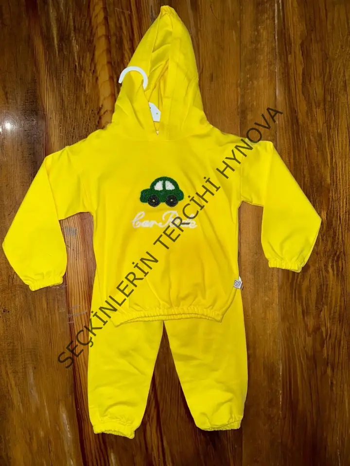 6-24 aylık araba baskılı takım sarı