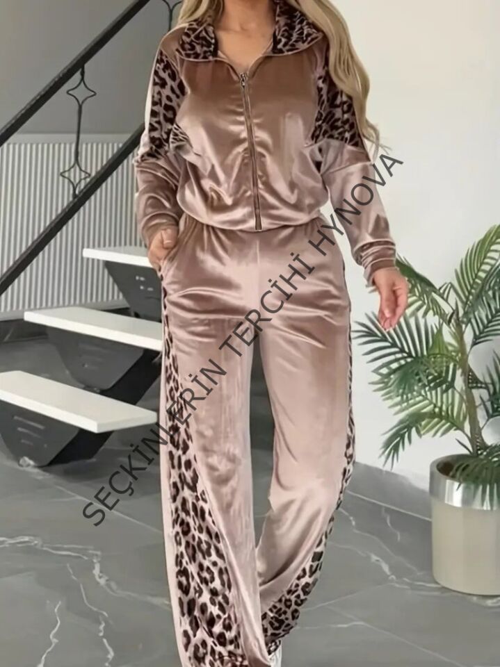 Kadın Uzun Kollu önden Fermuarlı Leopar Detaylı Kadife Bal Köpüğü Bluz Ve Pantolon Ikili Takım