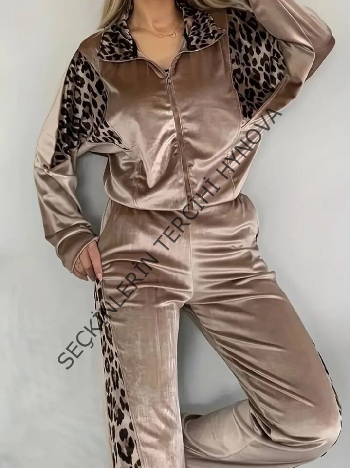 Kadın Uzun Kollu önden Fermuarlı Leopar Detaylı Kadife Bal Köpüğü Bluz Ve Pantolon Ikili Takım