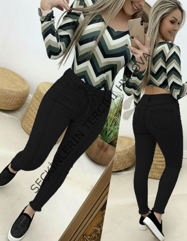 Kadın Yüksek Bel Belden Kuşaklı Yırtık Detaylı Kot Pantolon