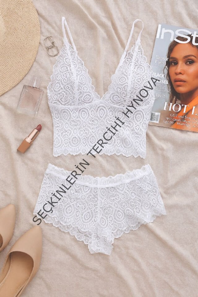 Kadın Beyaz Dantel Bralet Şort Takımı – Romantik ve Zarif İç Giyim