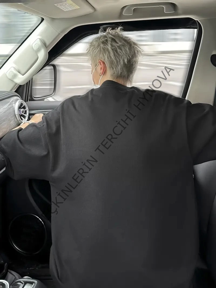 Baskılı Oversize Bisiklet Yaka T-shirt - Siyah