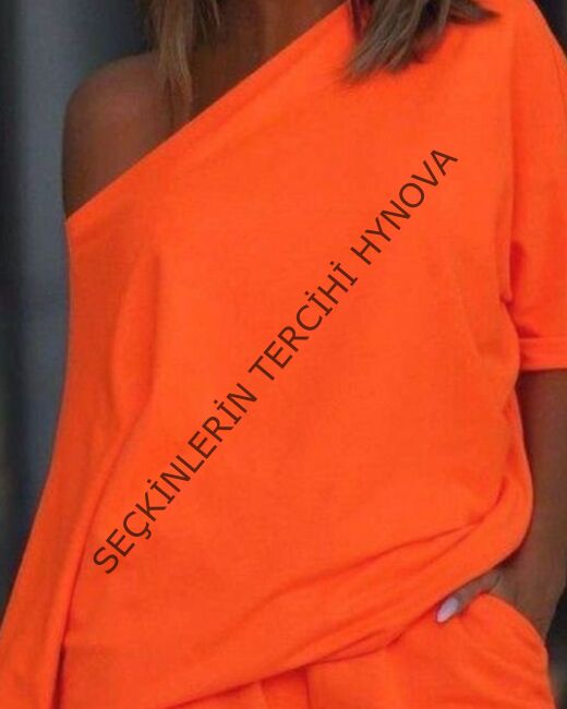 Kadın Kayık Yaka Salaş Iki Iplik Bluz Ve şort Ikili Takım