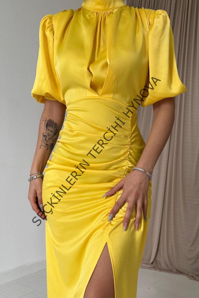 Sarı Büzgülü Saten Elbise