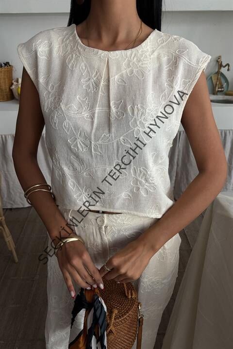 Shalina Süzüne Nakışlı Crop Takım 9796-08