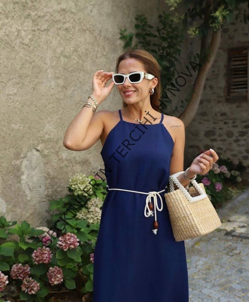 Kadın Kadın Omuz Askılı Kuşak Dahil Elbise