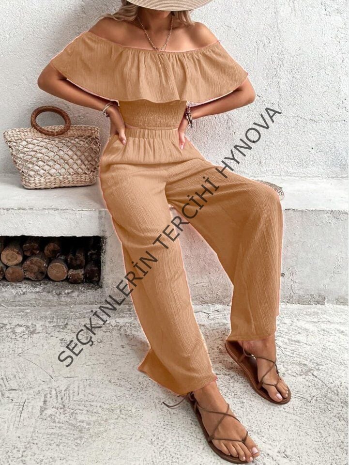 Kadın Aerobin Kumaş Fırfır Detaylı Madonna Yaka Takım