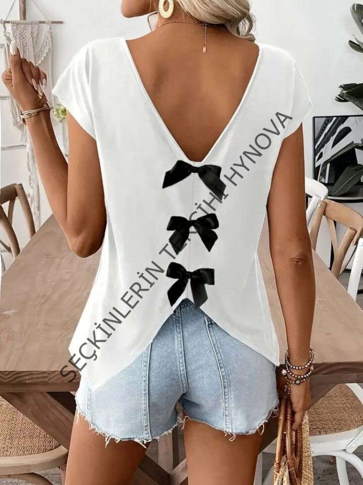 Kadın Kısa Kollu V Yakalı Arkadan Kurdele Detaylı Viskon Bluz