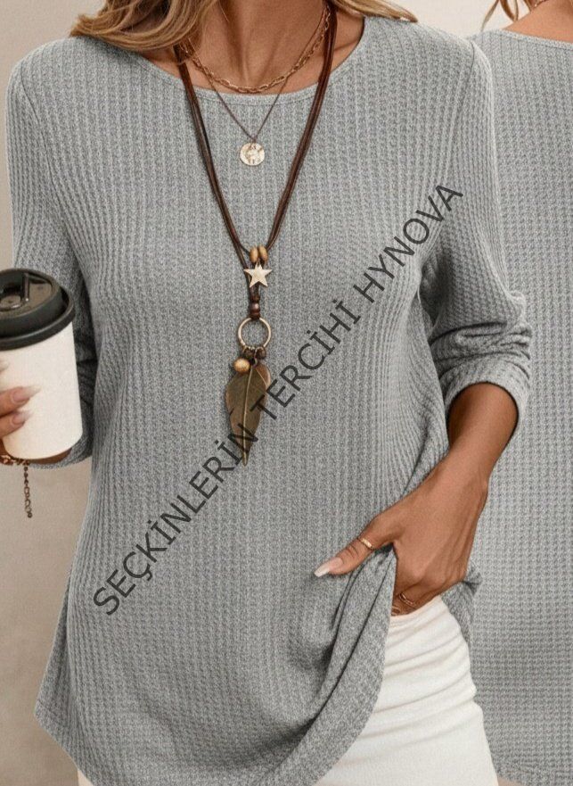 Kadın Uzun Kollu Yuvarlak Yaka Arkadan Düğmeli Waffle Bluz