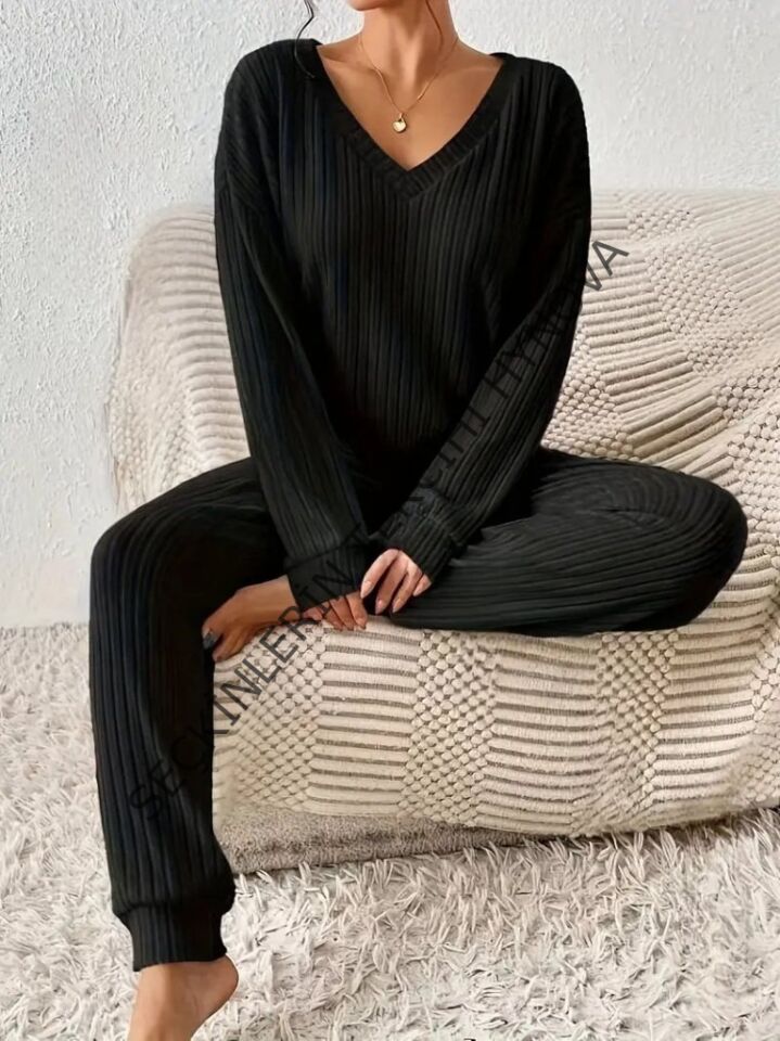 Kadın Uzun Kollu V Yakalı Kaşkorse Bluz Ve Pantolon Ikili Takım