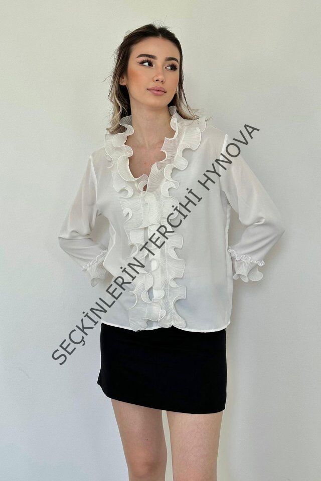 Beyaz Yakası Volanlı Gömlek