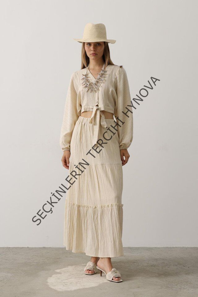 Balon Kollu Etekli Kaş Takım - Taş