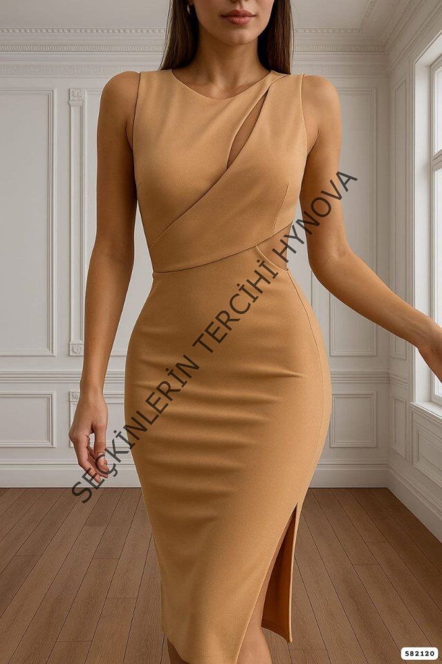 Kadın Goğüs Detaylı Sırt Dekoltelı Yırtmaç Detaylı Scuba Elbise