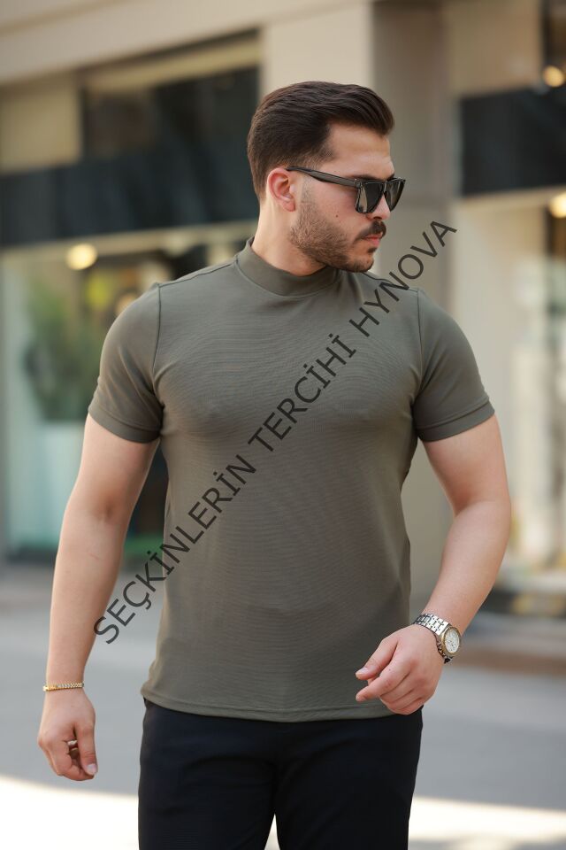 Erkek Yarım Balıkçı Yaka Kısa Kollu T-shirt