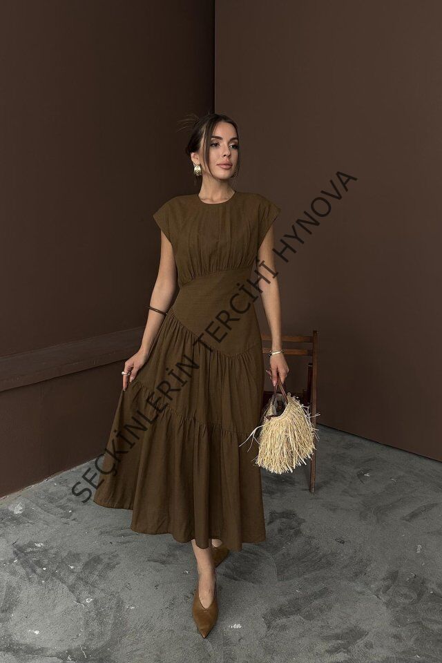 Kahverengi Büzgü Detaylı Keten Elbise