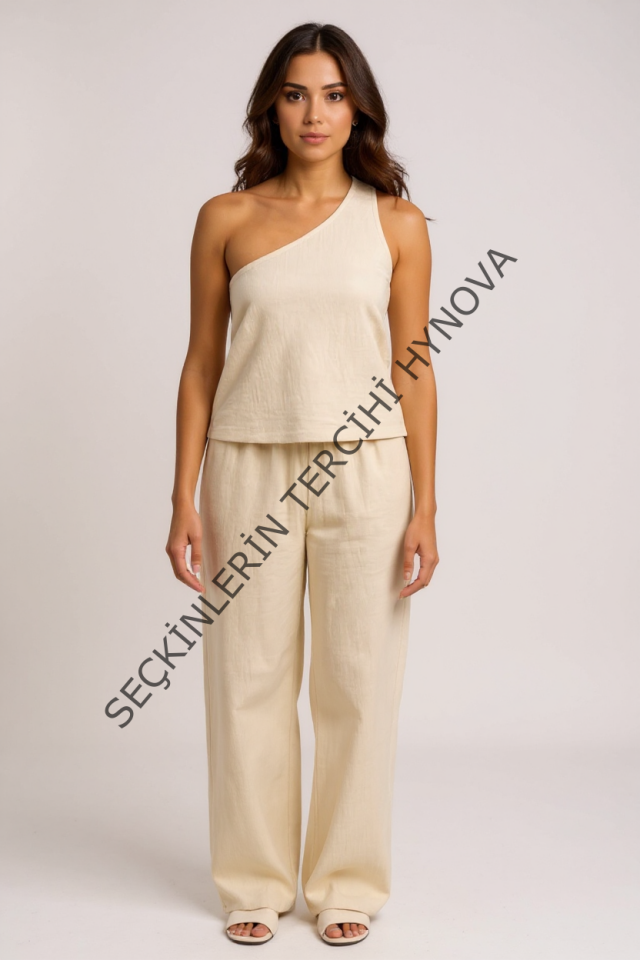 Kadın Beyaz Tek Omuzlu Şık Bluz & Geniş Paça Pantolon İkili Takım