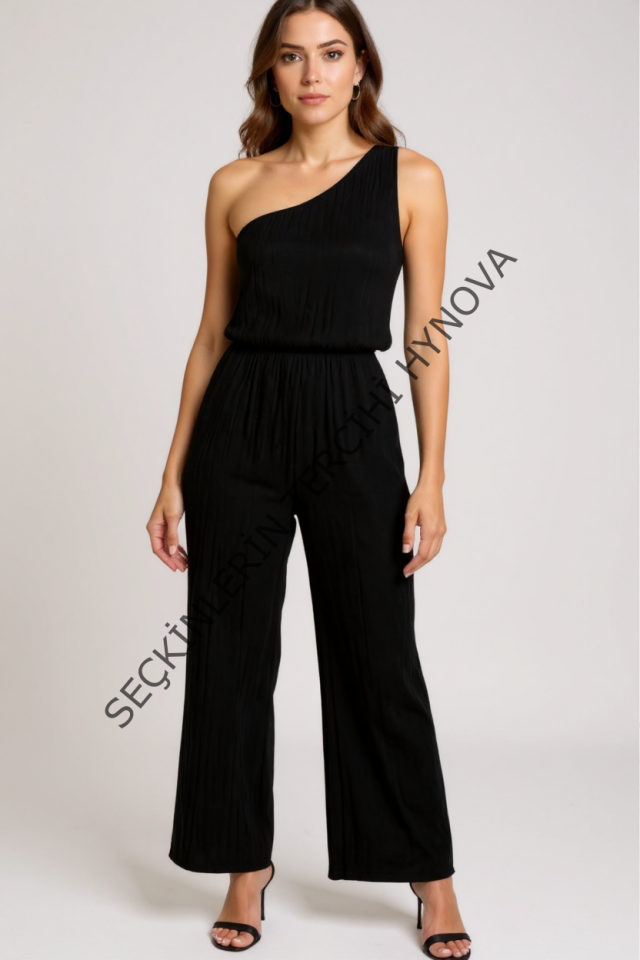 Kadın Siyah Tek Omuzlu Şık Bluz & Geniş Paça Pantolon İkili Takım – Modern, Konforlu ve Günlük Kombinlere Uygun