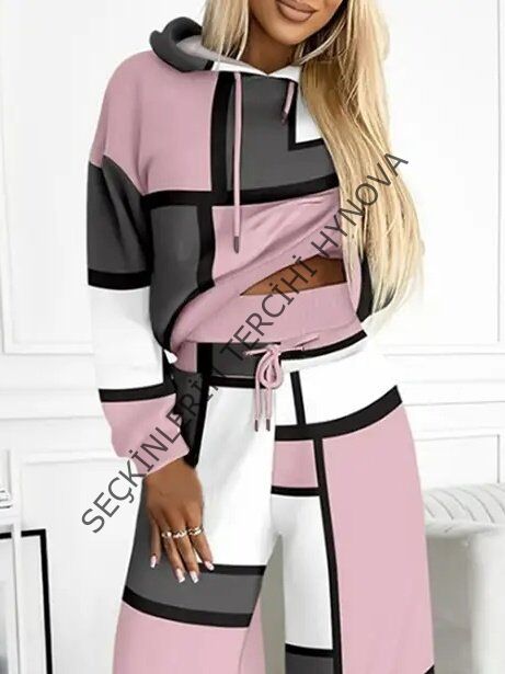 Kadın Uzun Kollu Kapşonlu Bağcıklı Desenli Iki Iplik Bluz Ve Pantolon Ikili Takım