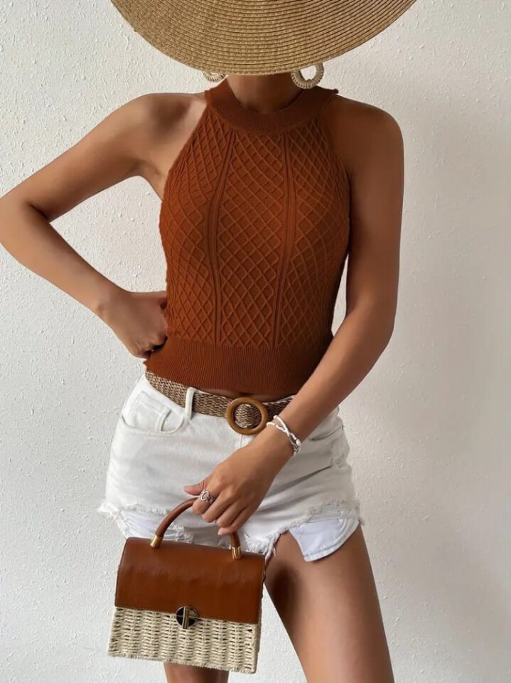 Kadın Kolsuz Halter Yaka Mini Baklava Desenli Triko Bluz