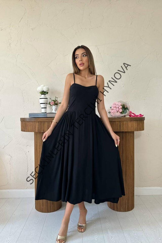 Siyah Göğüs Kuplu Uzun Büzgülü Elbise